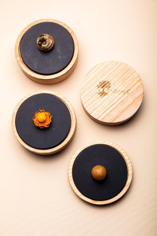 Hotel & Restaurant Origines Par Adrien Descouls - Teritoria Le Broc  외부 사진