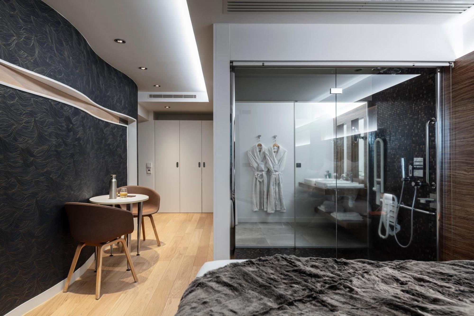 Hotel & Restaurant Origines Par Adrien Descouls - Teritoria Le Broc  객실 사진