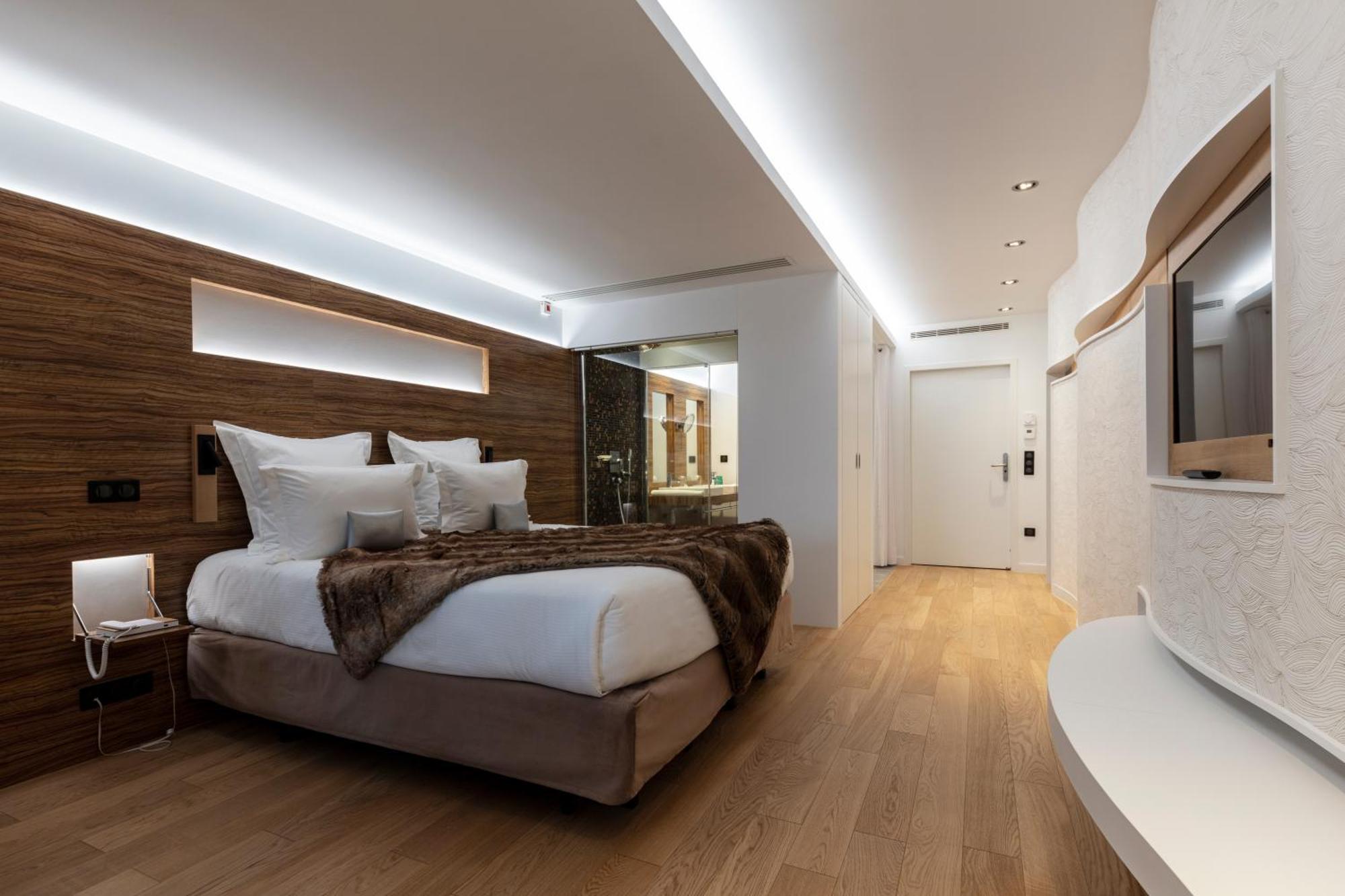 Hotel & Restaurant Origines Par Adrien Descouls - Teritoria Le Broc  객실 사진